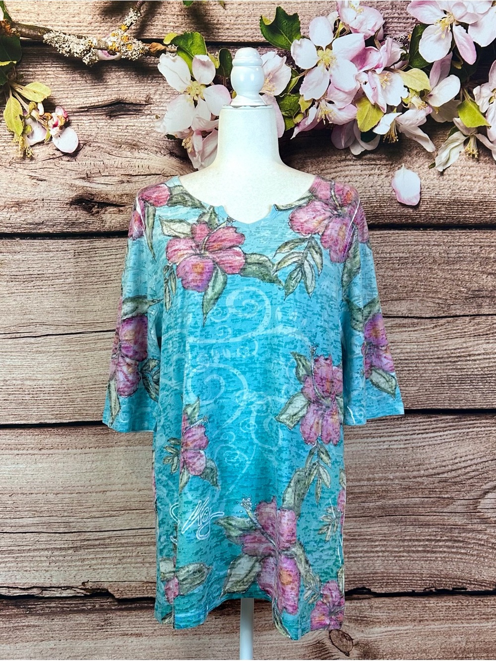 Women’s Boho Floral Print V-Neck Feminine Flared Blouse Top